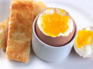 Вареные яйца при гастрите: способ приготовления