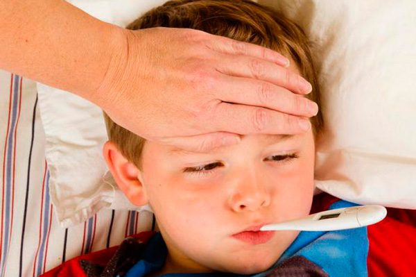 температура после удара головой у ребенка