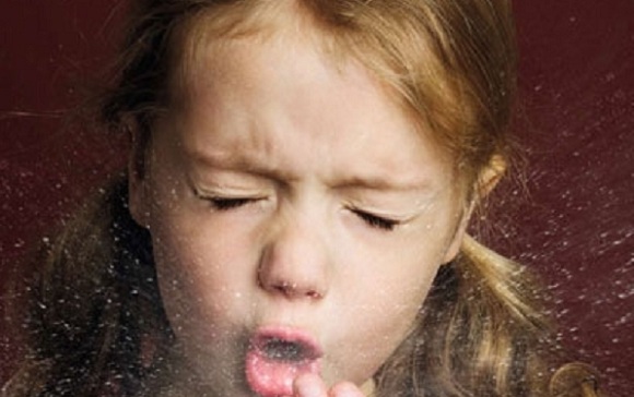 влажный кашель с температурой у ребенка чем лечить